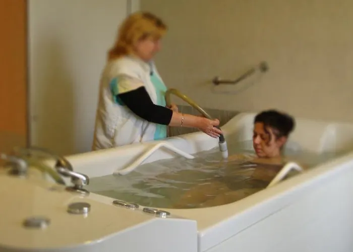 Отель Балнеохотел 